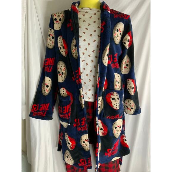 Friday the 13th Robe - Picture 3 of 4